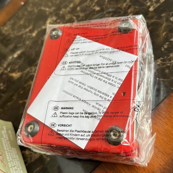 Apollo exports international cash box - Picture 2 of 2